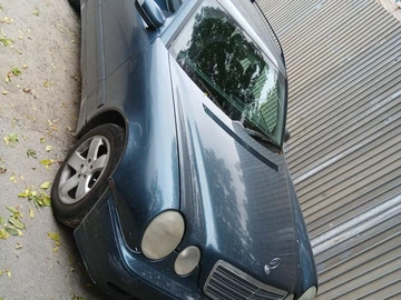 Авто Mercedes E Серия 2001 № 8052505