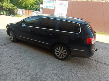 Авто Volkswagen Passat Variant 2009 № 8052588