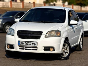 Авто Chevrolet Aveo 2008 № 8052640