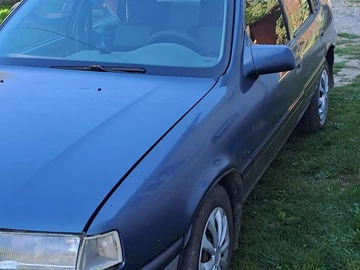 Авто Opel Vectra 1989 № 8053037