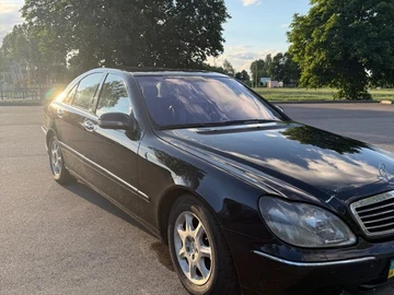 Авто Mercedes 220 2000 № 8053115