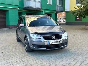 Авто Volkswagen Touran 2007 № 8053271