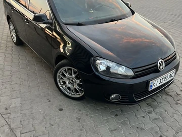 Авто Volkswagen Golf 2009 № 8053387