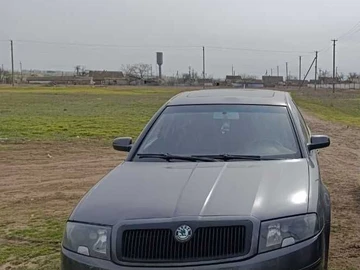 Авто Skoda Superb 2002 № 8053407