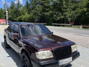 Авто Mercedes W124 1995 № 8053601