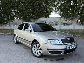 Авто Skoda Superb 2005 № 8053616