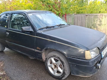 Авто Opel Kadett 1988 № 8053689