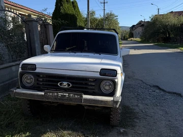 Авто ВАЗ 2121 2004 № 8053779