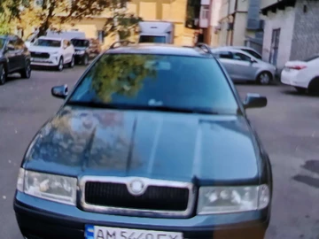 Авто Skoda Octavia 2004 № 8053839
