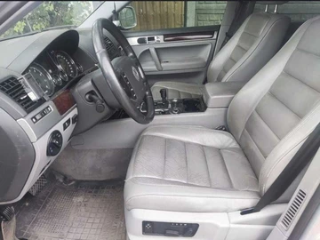 Авто Volkswagen Touareg 2006 № 8053873