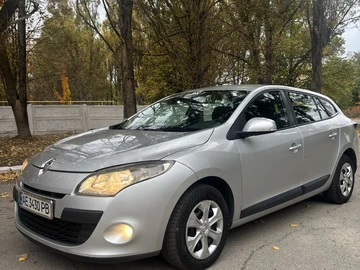 Авто Renault Megane 2010 № 8054242