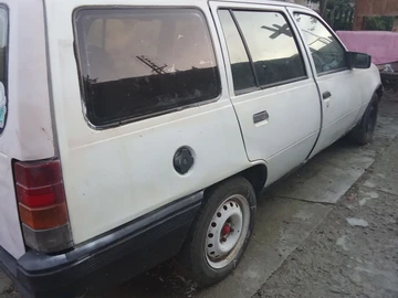 Авто Opel Kadett 1987 № 8054274