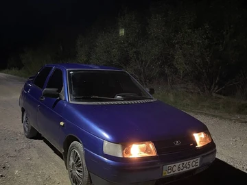 Авто ВАЗ 2110 2003 № 8054350