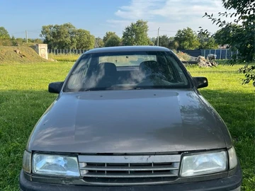 Авто Opel Vectra 1991 № 8054401