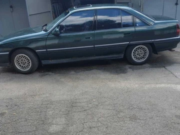 Авто Opel Omega 1992 № 8054533