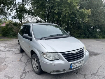 Авто Chrysler Voyager 2006 № 8054538
