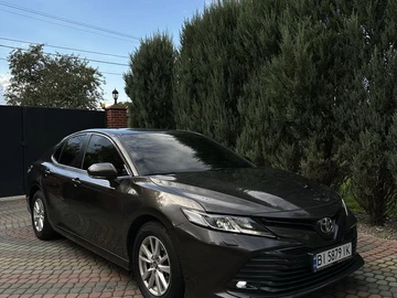 Авто Toyota Camry 2018 № 8054697