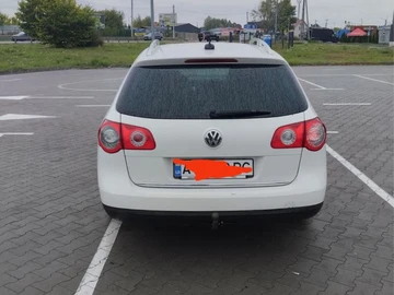 Авто Volkswagen Passat Variant 2010 № 8054706
