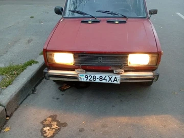 Авто ВАЗ 2105 1981 № 8054714