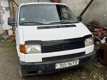 Авто Volkswagen Transporter 1995 № 8054750
