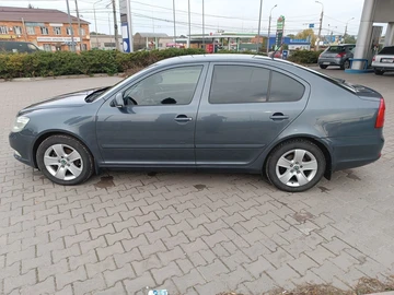 Авто Skoda Octavia 2011 № 8054894