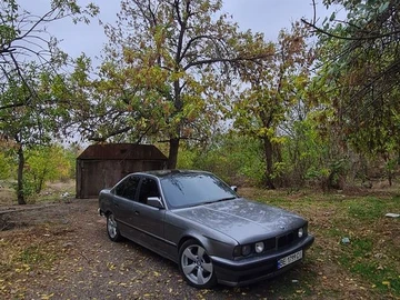 Авто BMW 5 Серия 1989 № 8054975