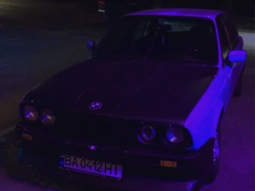 Авто BMW 3 Серия 1984 № 8054980