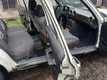 Авто Mercedes W123 1980 № 8054998
