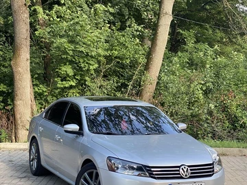 Авто Volkswagen Passat Sedan 2012 № 8055034