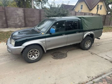 Авто Mitsubishi L 200 2003 № 8055100
