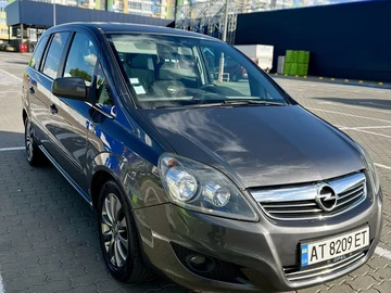 Авто Opel Zafira 2011 № 8055113