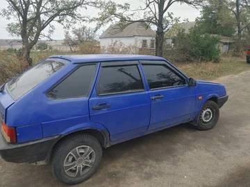 Авто ВАЗ 2109 1994 № 8055221