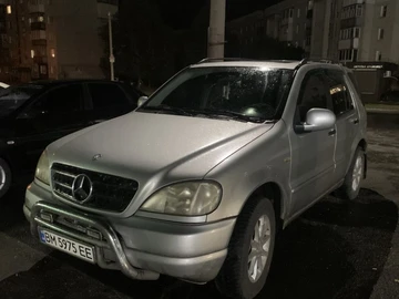 Авто Mercedes Ml Серия 2000 № 8055232