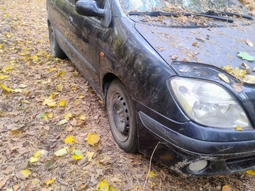 Авто Renault Scenic 2001 № 8055233
