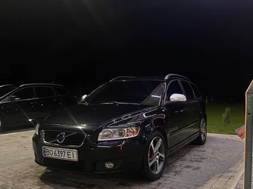 Авто Volvo V50 2011 № 8055246