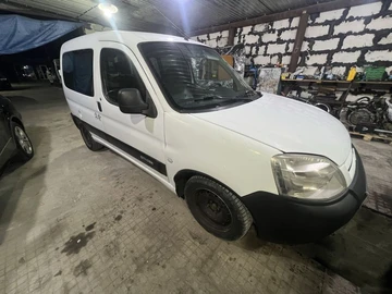 Авто Citroen Berlingo 2003 № 8055281