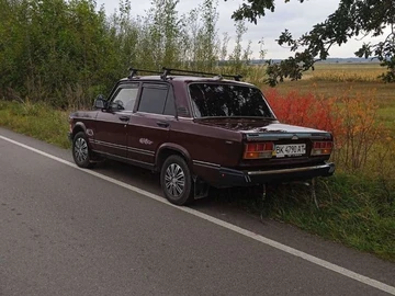 Авто ВАЗ 2107 2005 № 8055289