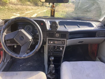 Авто Opel Kadett 1988 № 8055308