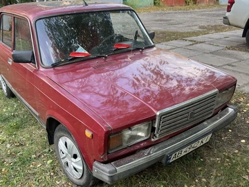 Авто ВАЗ 2107 1990 № 8055416