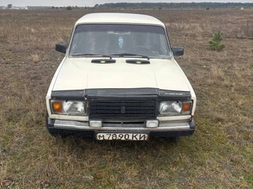 Авто ВАЗ 2107 1989 № 8055435