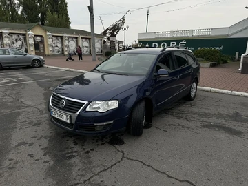 Авто Volkswagen Passat Variant 2006 № 8055454