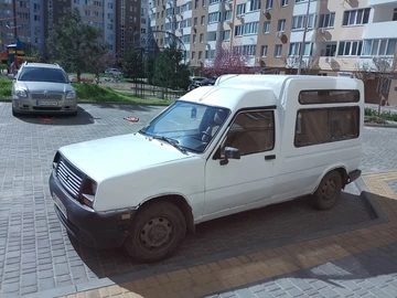 Авто Renault 4 1990 № 8055580