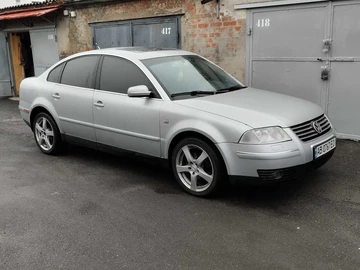 Авто Volkswagen Passat Sedan 2002 № 8055597