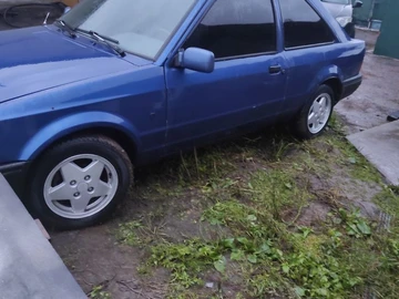 Авто Ford Escort 1986 № 8056096