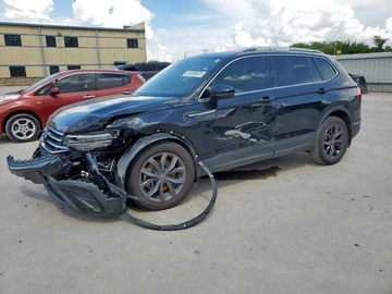 Авто Volkswagen Tiguan 2022 № 8056107