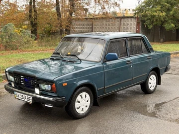 Авто ВАЗ 2107 2000 № 8056161