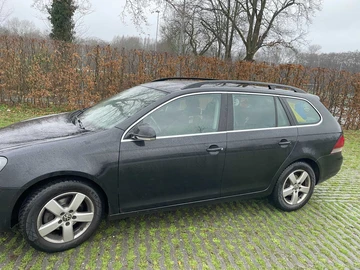 Авто Volkswagen Golf 2011 № 8056195