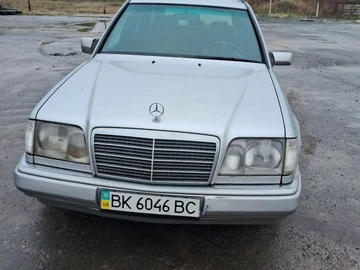 Авто Mercedes E Серия 1995 № 8056248
