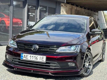Авто Volkswagen Jetta 2015 № 8056392