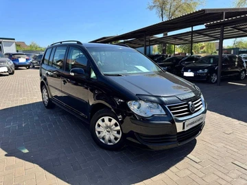 Авто Volkswagen Touran 2008 № 8056401